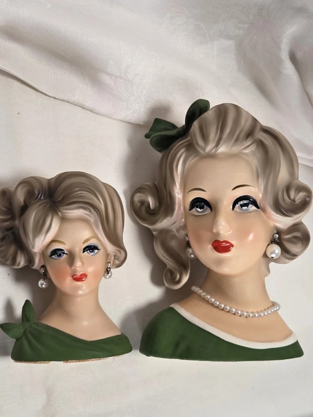 Vintage Napcoware Lady Head Vase Pair C7313 & C8500 Large 7" Green & Pearls MCM